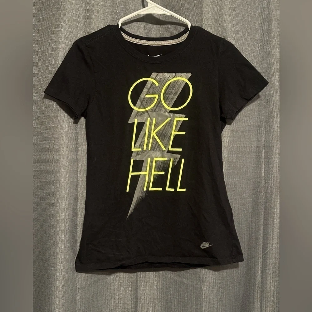 Nike Slim Fit Shirt